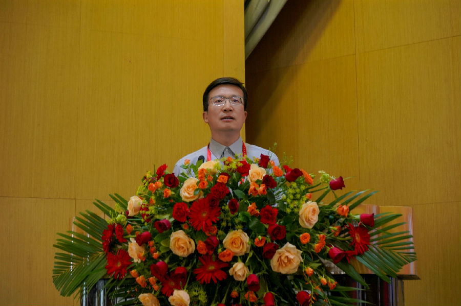 崔海东报告(1).jpg